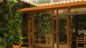 Free daily continental breakfast - Hotel NASS Sol de Quito (Quito)