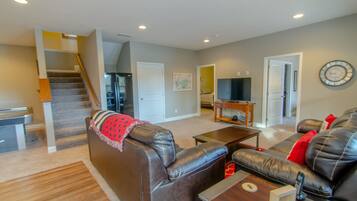 Smart TV, fireplace, DVD player, foosball