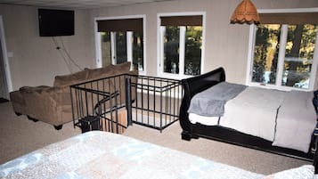 5 slaapkamers, een strijkplank/strijkijzer, wifi, beddengoed