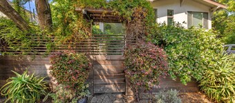 Cozy Studio 2 Blocks from Downtown Mill Valley