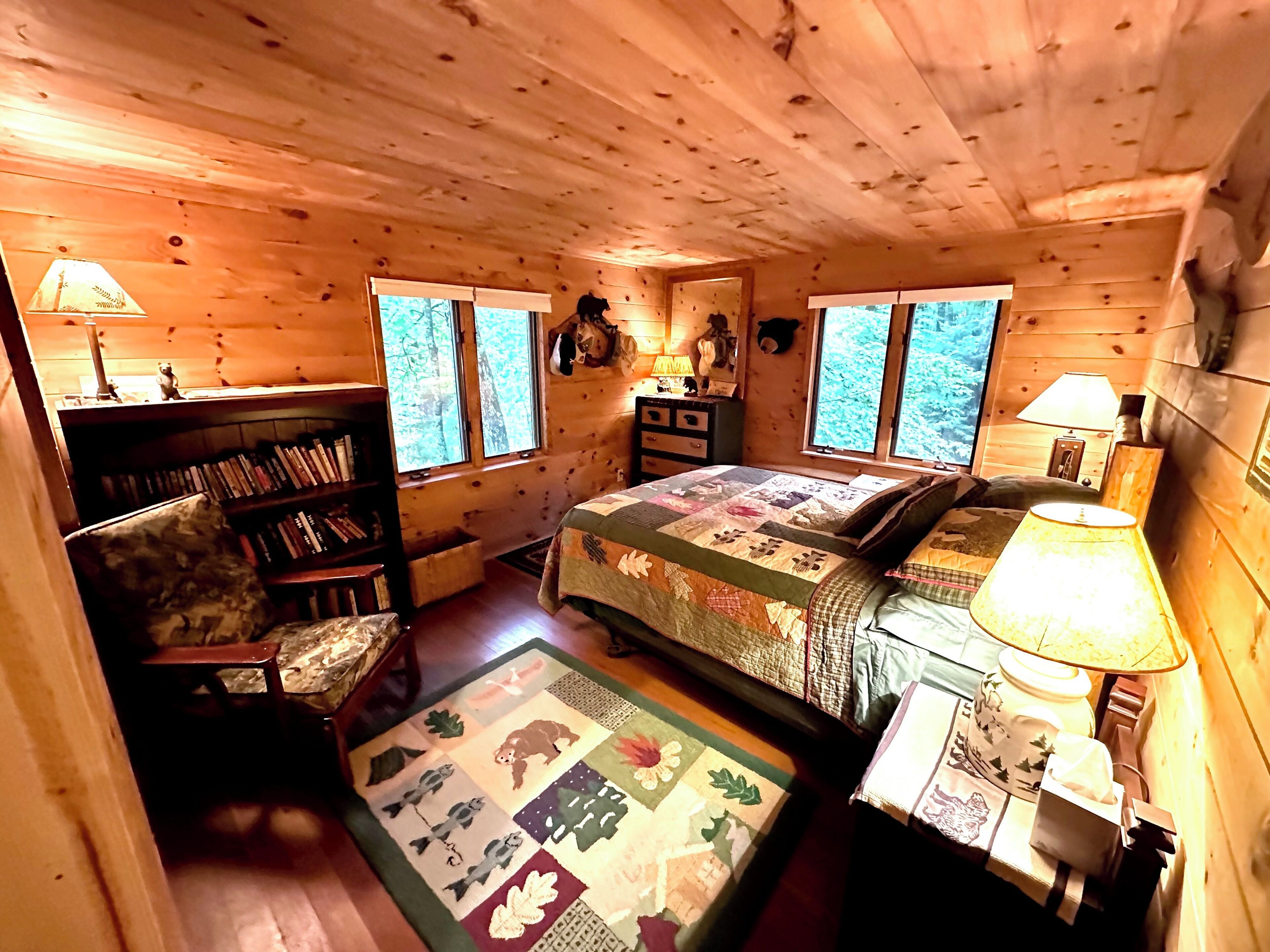4 bedrooms, desk, free WiFi
