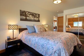 2 bedrooms, iron/ironing board, free WiFi, bed sheets - Oaks Retreat in tranquil setting near Yosemite Valley/Merced River (Catheys Valley)