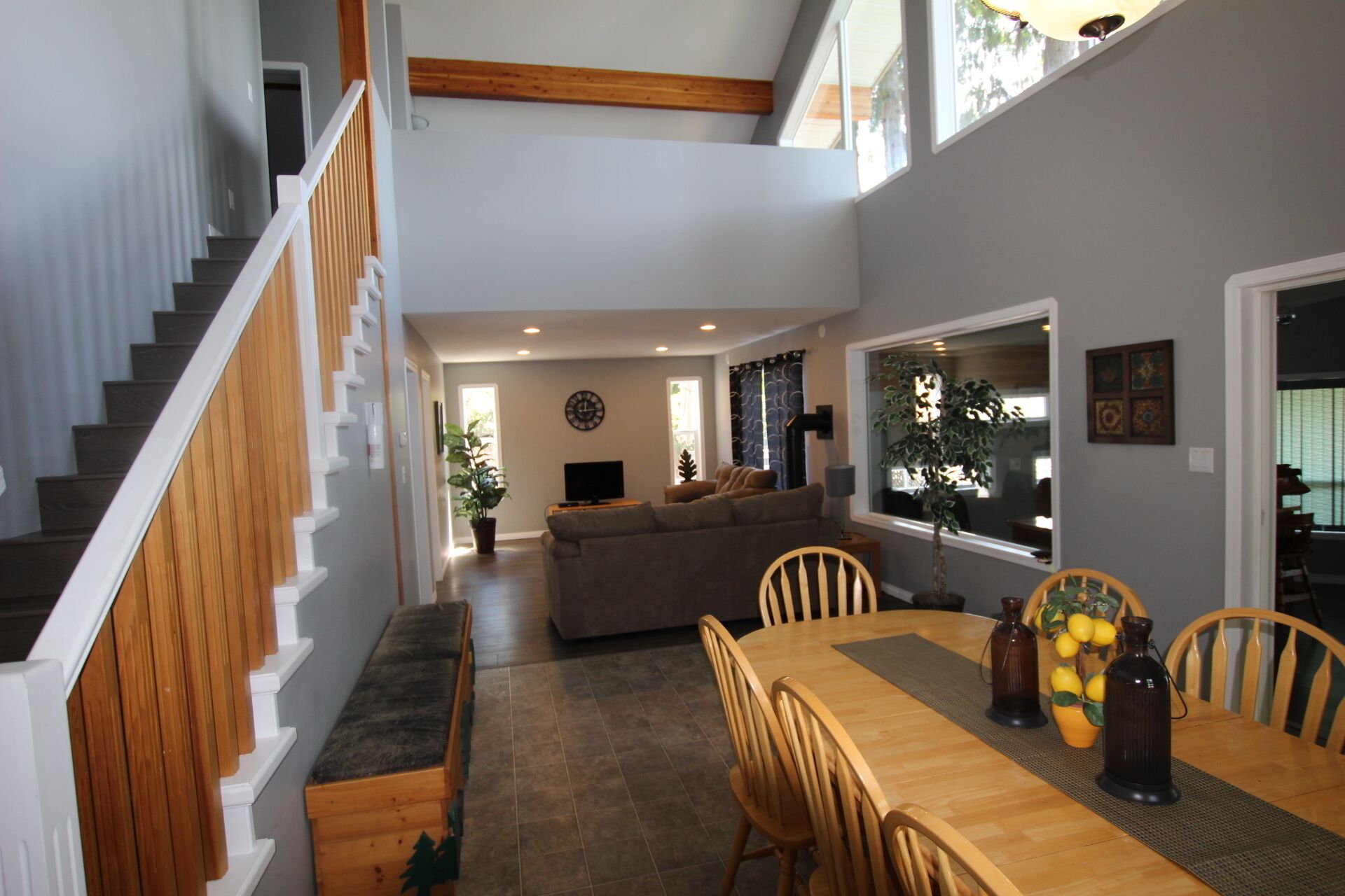 Top 10 LongTerm Rentals In Blind Bay, Canada Trip101