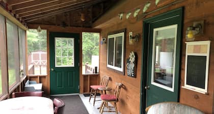 Secluded / Private Maine Lake Retreat,
WIR SPRECHEN DEUTSCH ,