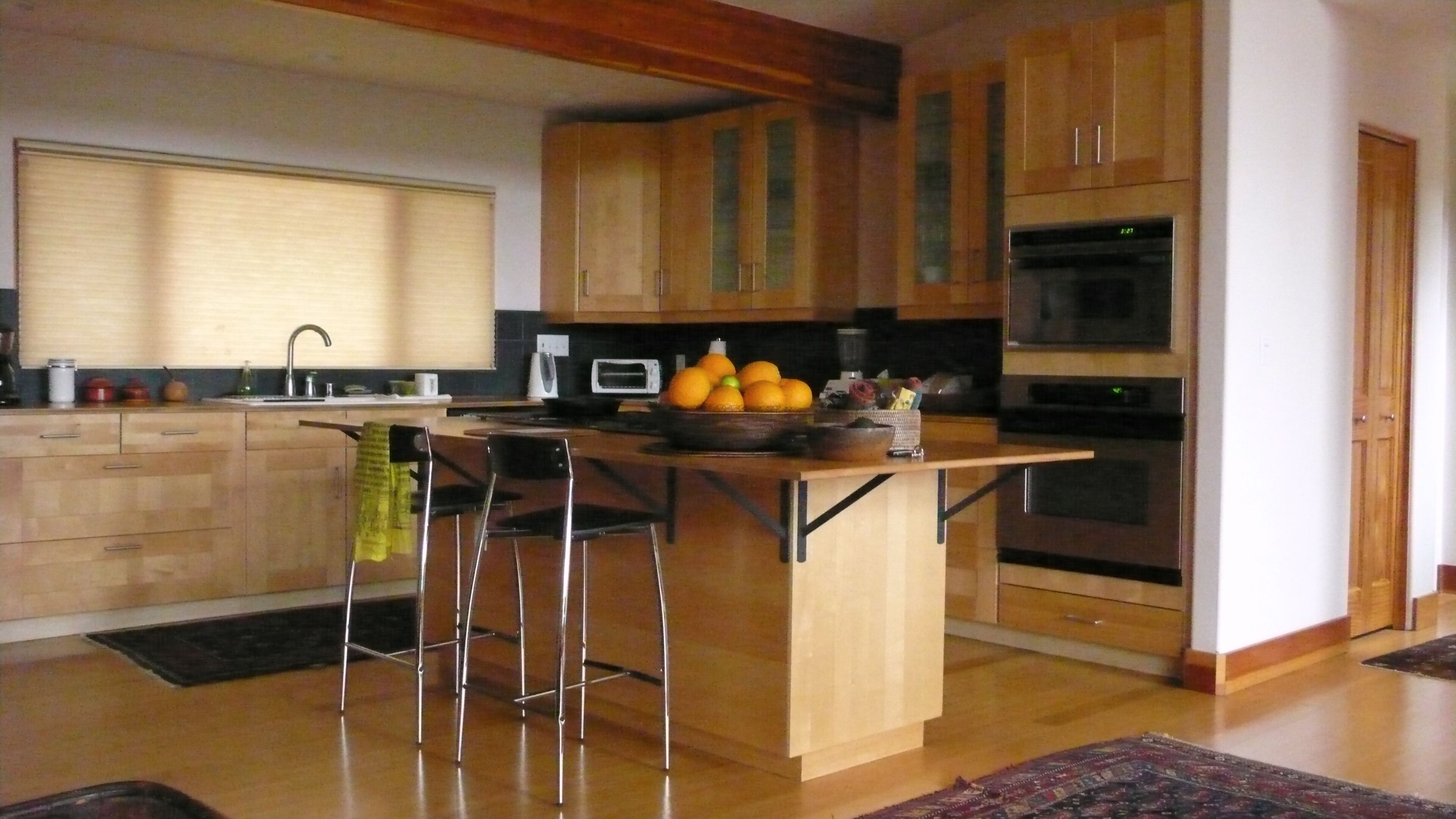 Modern lives in historical setting