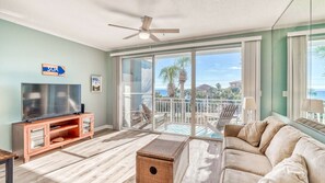 TV - Gulf Place Cabanas 307 - Access to Pool (Santa Rosa Beach)