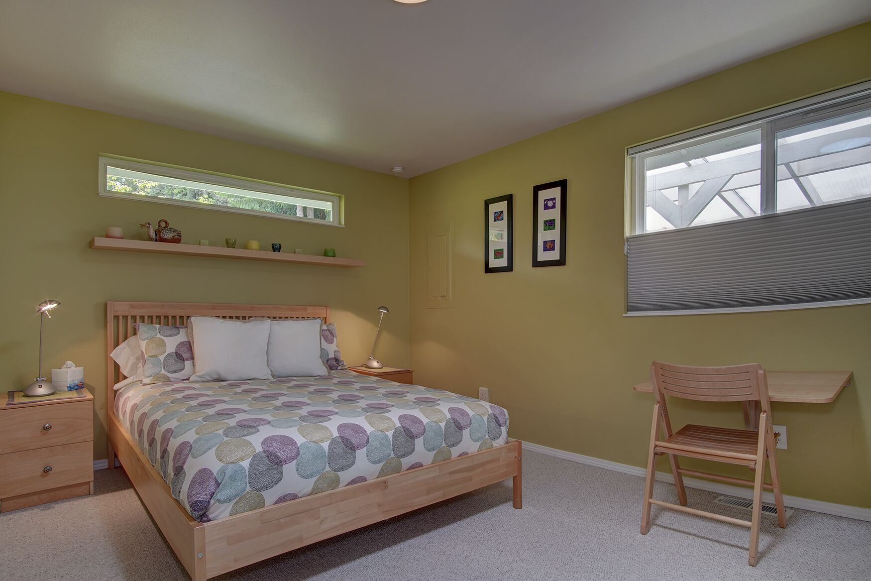 Stunning Water - Mountain View at the Edgewater Bluff Retreat