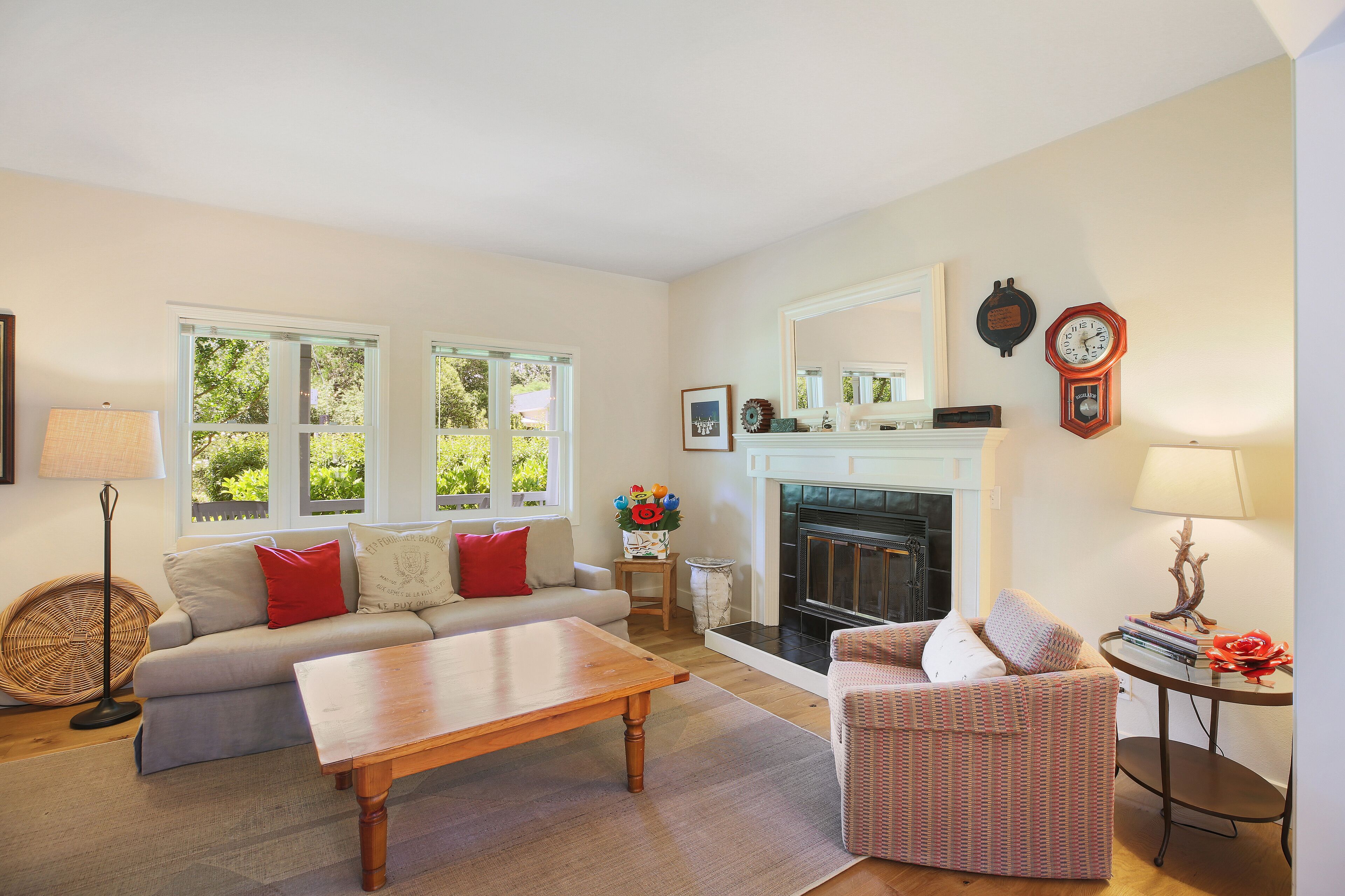 Charming Farm House Downtown St. Helena. (Permit # PL22-024)