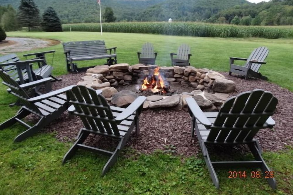 UNFORGETTABLE TIMES...500+ ACRES, 3/4 MILE ON PINE CREEK!