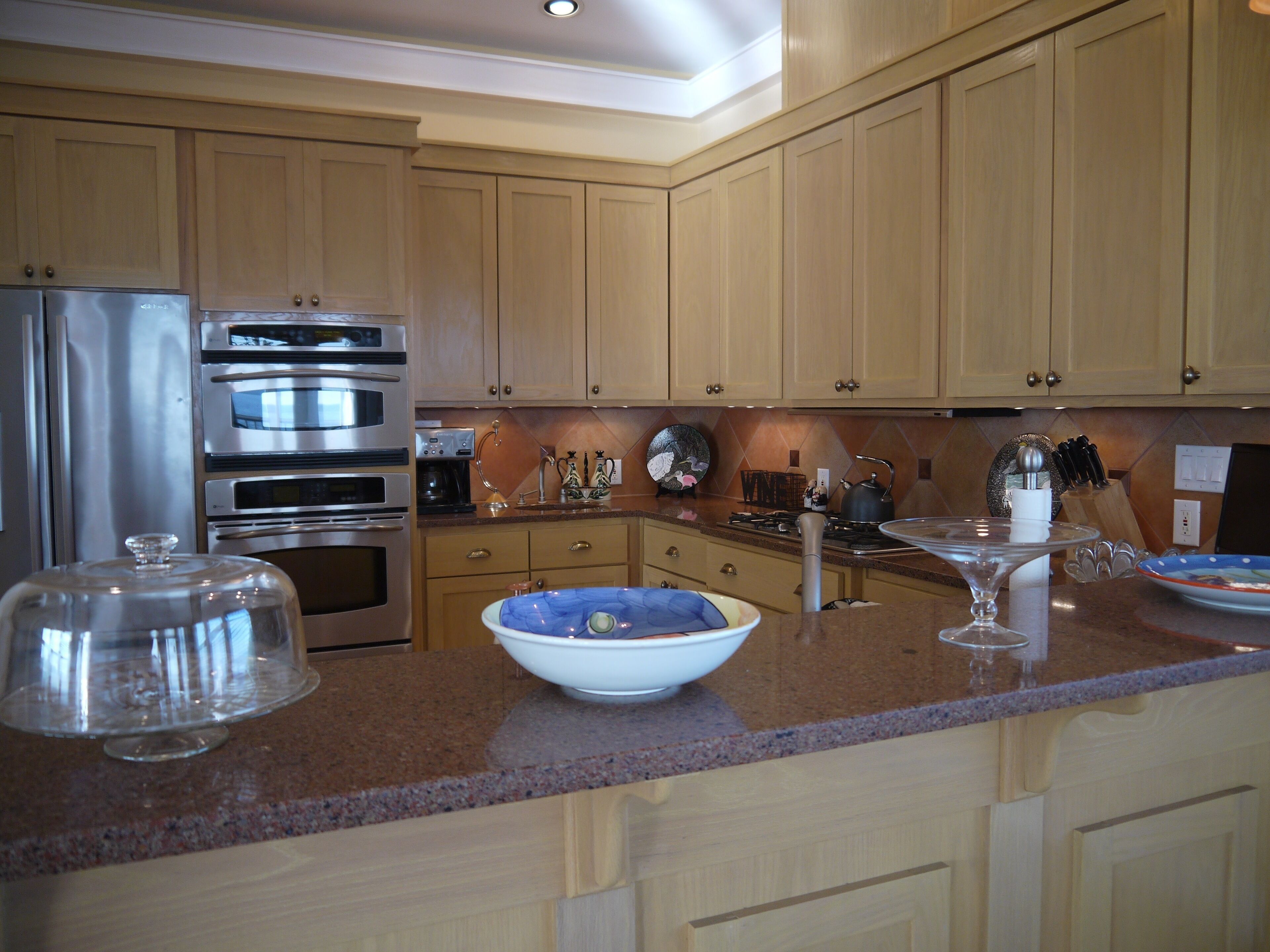 Bay-front! Gorgeous! Spacious! 5/3 Sleeps 14+. Boater's Dream! Close to FSU!