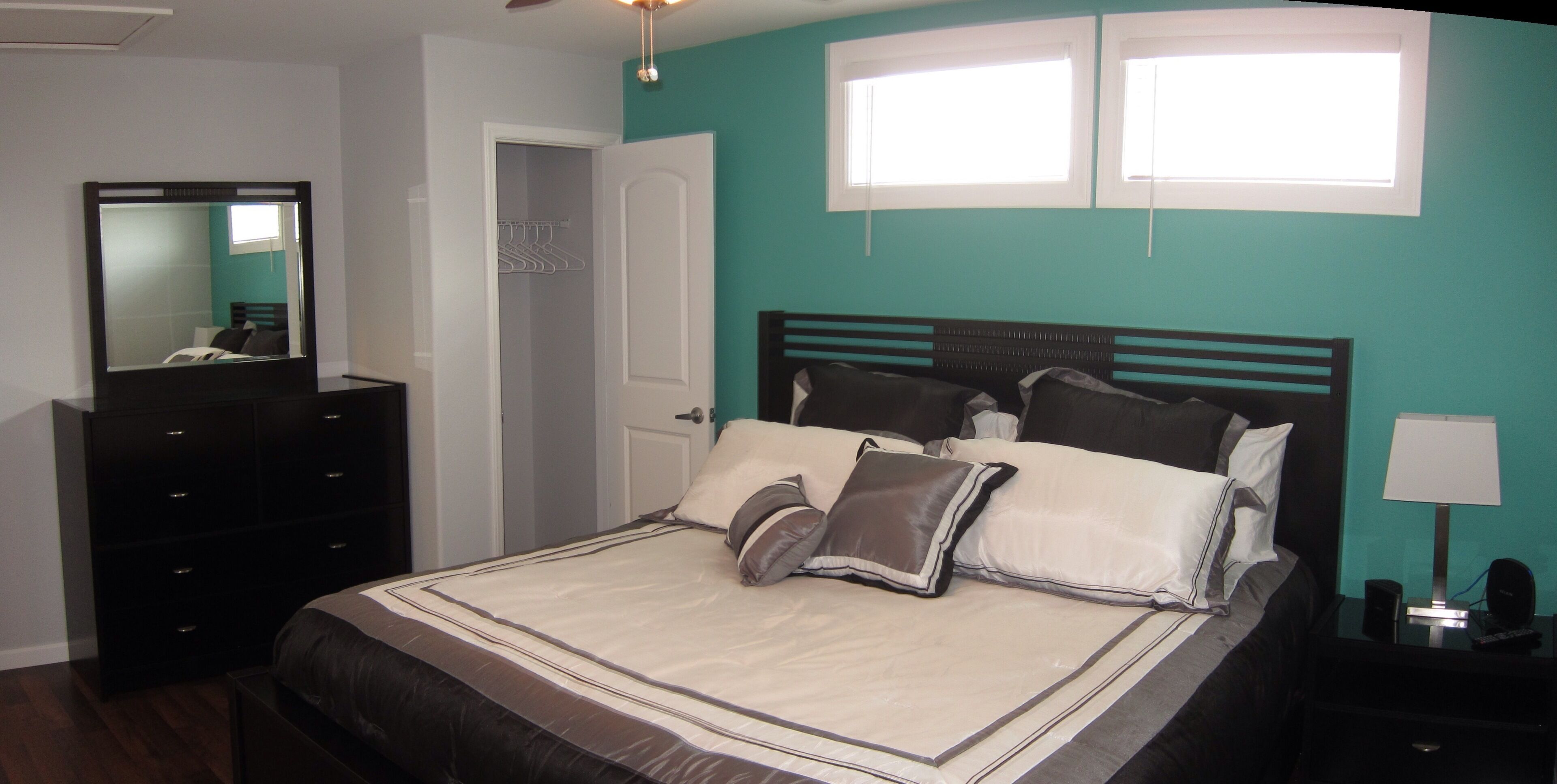 The Green Room at the Hatteras Island Boardsports