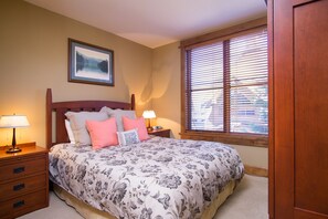 3 camere, ferro/asse da stiro, Wi-Fi gratuito, lenzuola