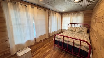2 habitaciones, escritorio, wifi gratis y ropa de cama