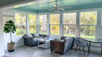 Smart TV, DVD player, books