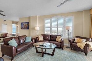 Smart TV - 🌅 Island Sunrise | Gulf-Front Condo w/ Resort Pool, Tennis, + Beach Service🌴 (Navarre)