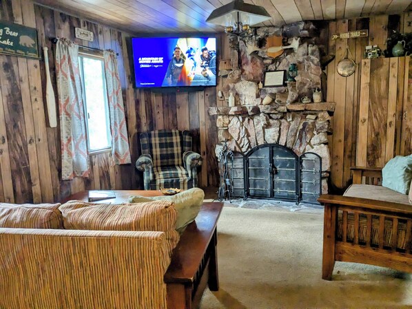 Smart TV, fireplace, video games, table football