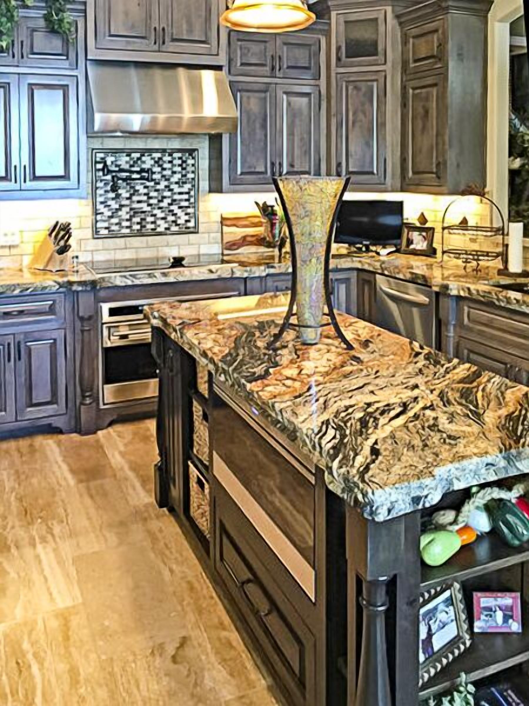 Premier, Lake LBJ waterfront estate in Horseshoe Bay