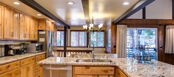 (15B) The Legacy at The Redwoods In Yosemite