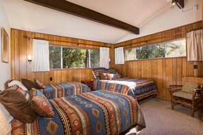 6 habitaciones, tabla de planchar con plancha, wifi y ropa de cama 