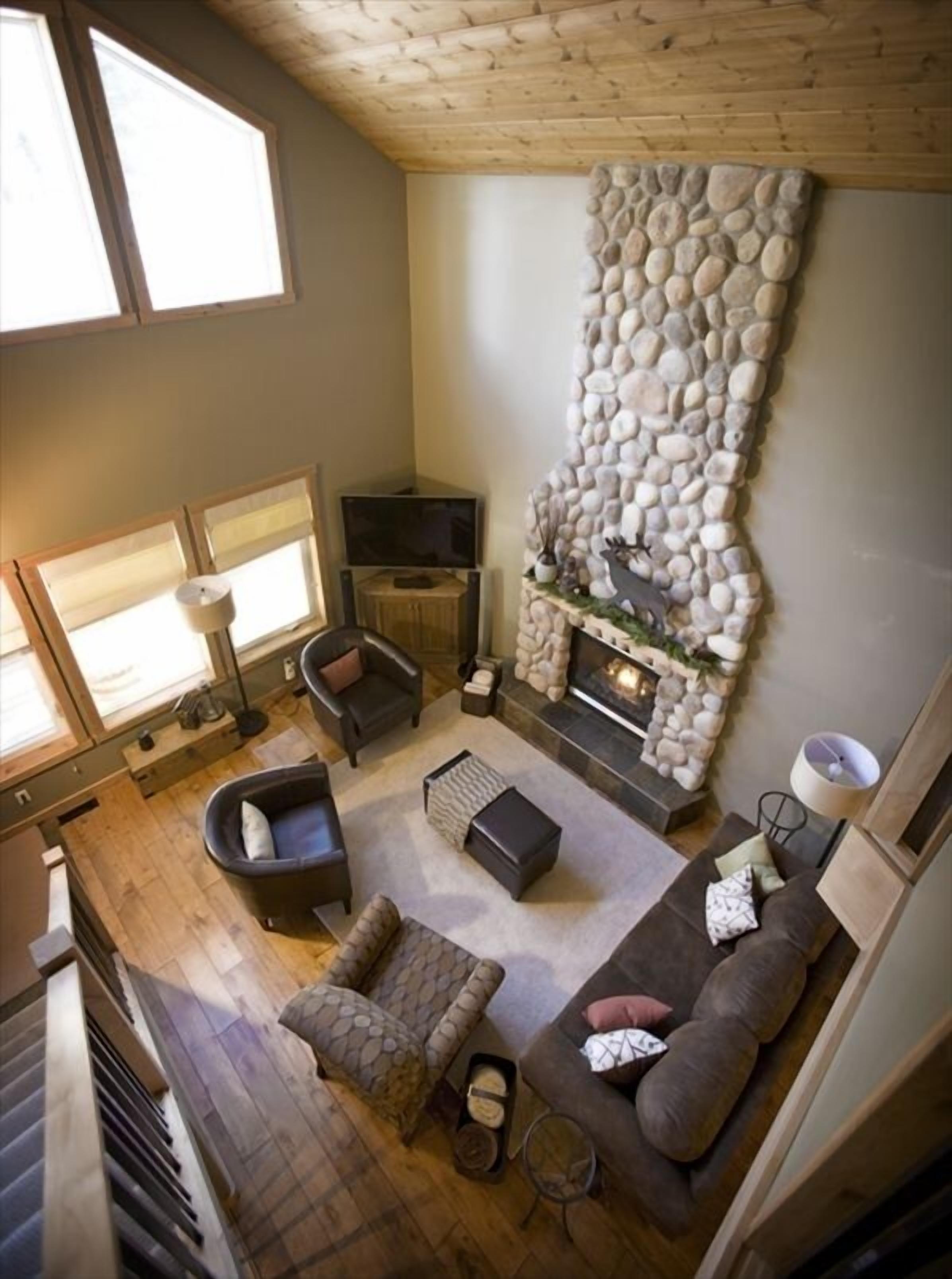 Cobblestone Cottage, Stay 3 nights & only pay for 2 nights, See details below