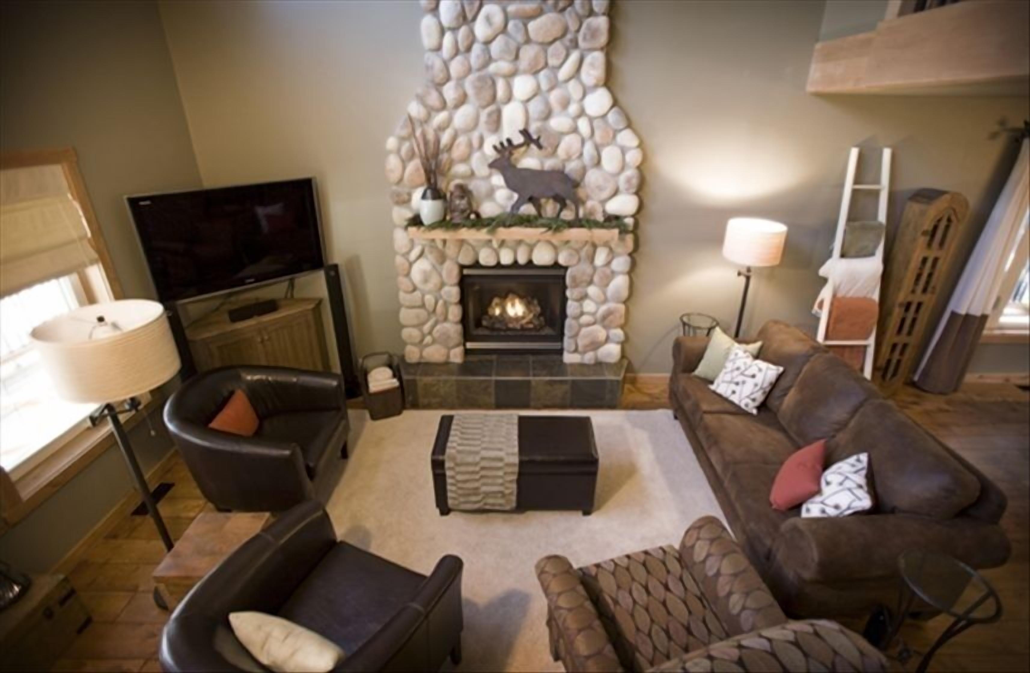 Cobblestone Cottage, Stay 3 nights & only pay for 2 nights, See details below