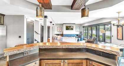 Water Front, private beach property with 2 master bedrooms! Amazing views