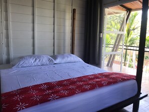 Rom – deluxe, 1 kingsize-seng, ikke-røyk, havutsikt | Sengetøy i egyptisk bomull, sengetøy av topp kvalitet og dundyner