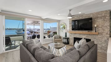 TV, fireplace, DVD player