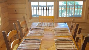 Dining - Enjoy our upscale, clean & well-equipped cabin in a beautiful setting. (Saugatuck)