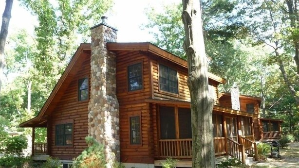 Exterior - Enjoy our upscale, clean & well-equipped cabin in a beautiful setting. (Saugatuck)