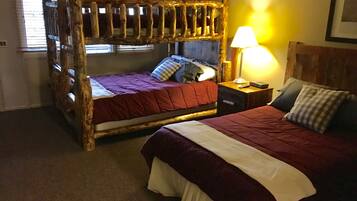 3 habitaciones, tabla de planchar con plancha y wifi gratis