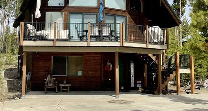 'The Grand Retreat' hieno monen perheen mökki