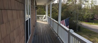 Tradewinds Private Room 1 of 2