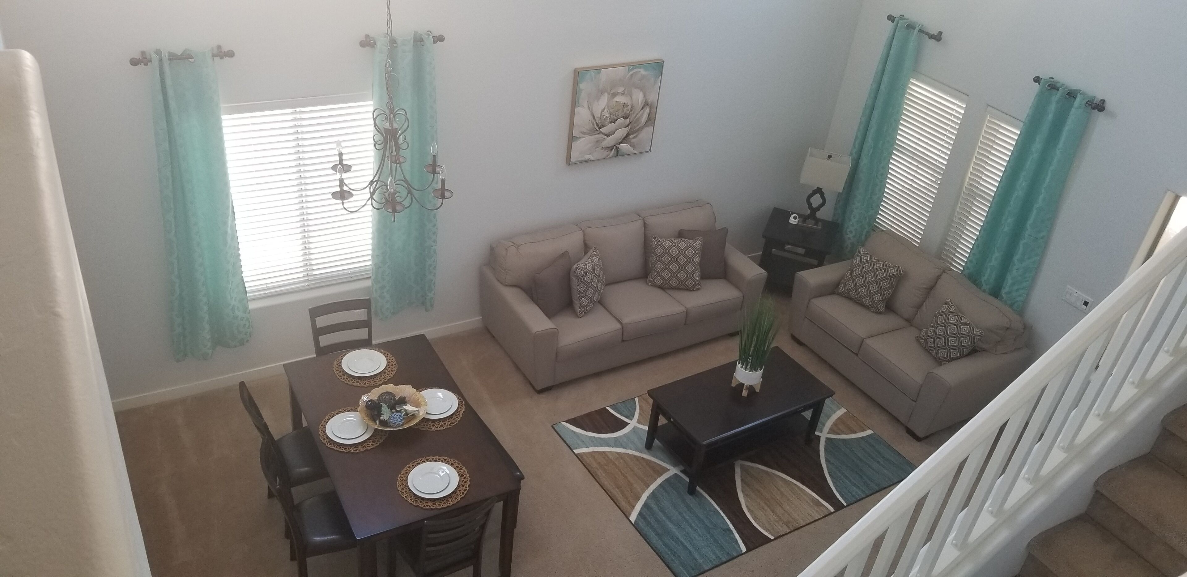 Beautiful Home, Stores nearby, Downtown phoenix within 20 mins