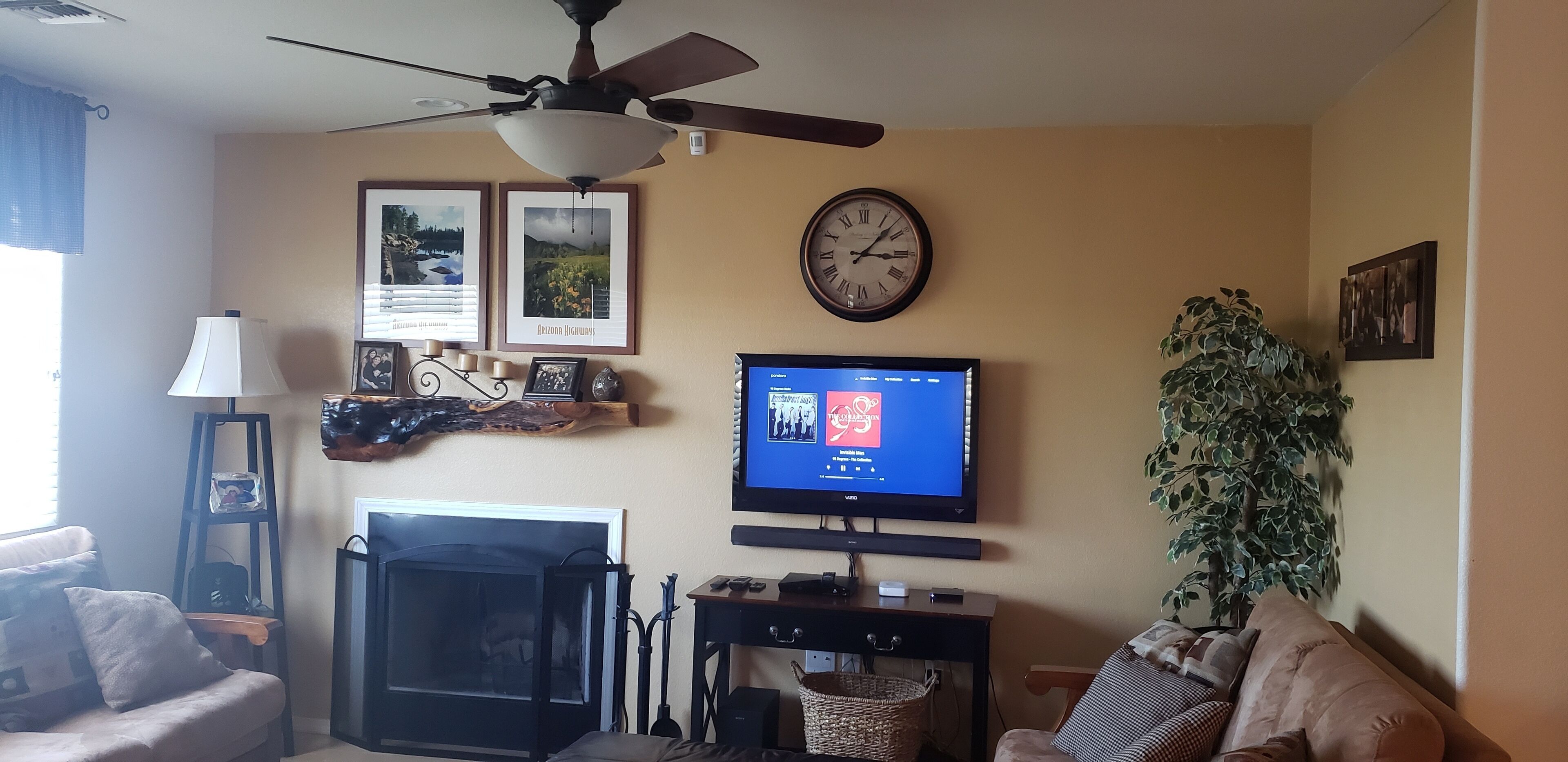 Amazing White Mountain Lake Townhome- 300 acre Private Lake outside Show Low, AZ