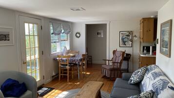 Smart TV, DVD player, books