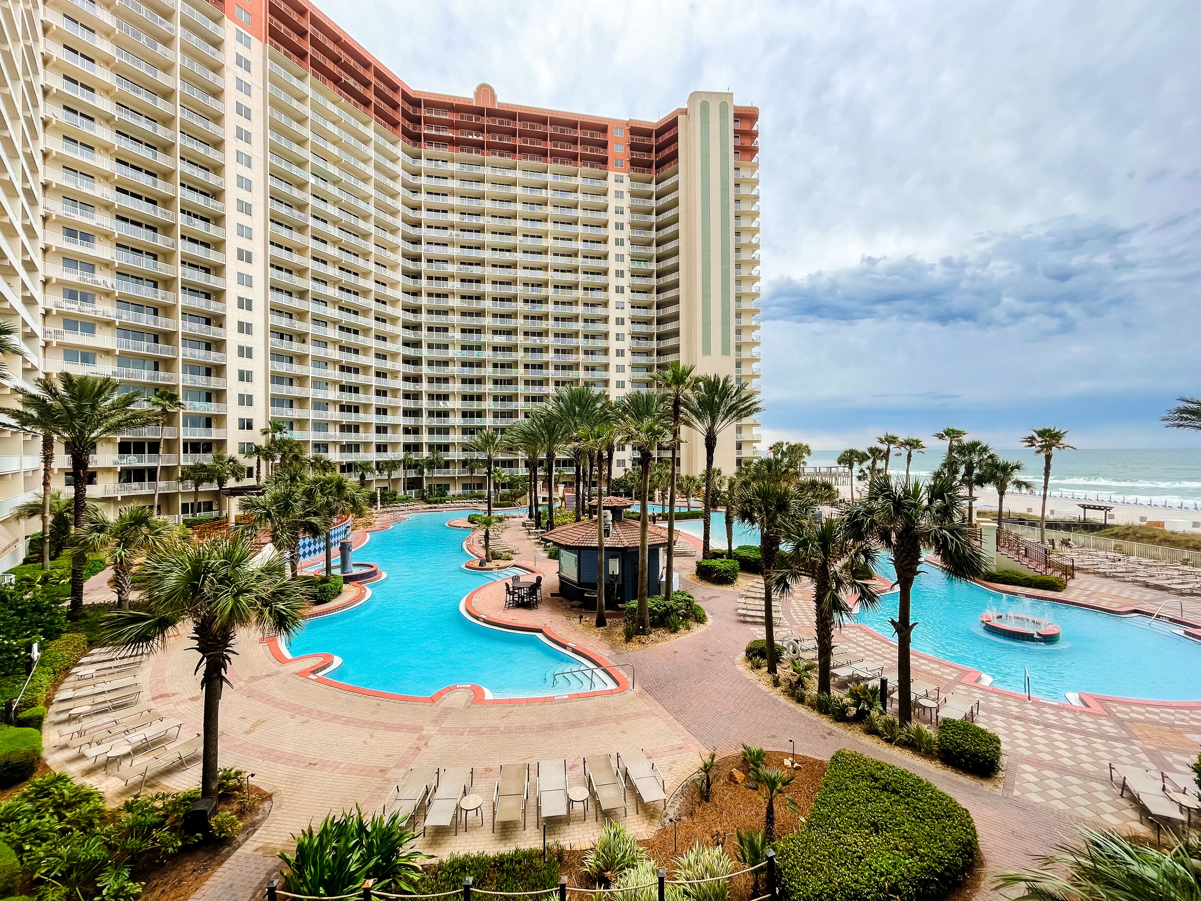 Sisäuima-allas, lämmitetty uima-allas