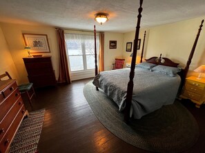 3 habitaciones, tabla de planchar con plancha, cuna de viaje y wifi