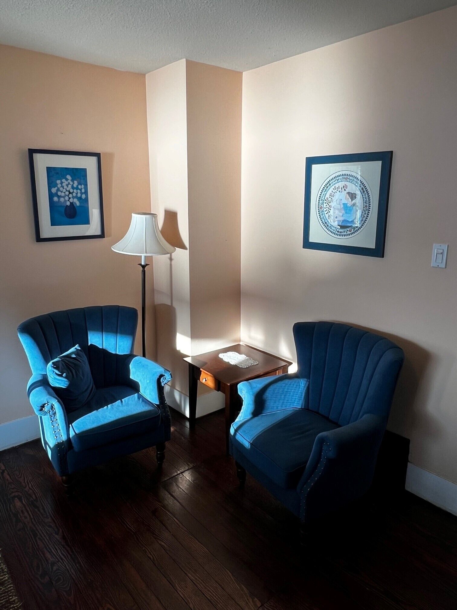 Beautiful 4-Season House & Beach, Stunning View, Great Offseason Rates!