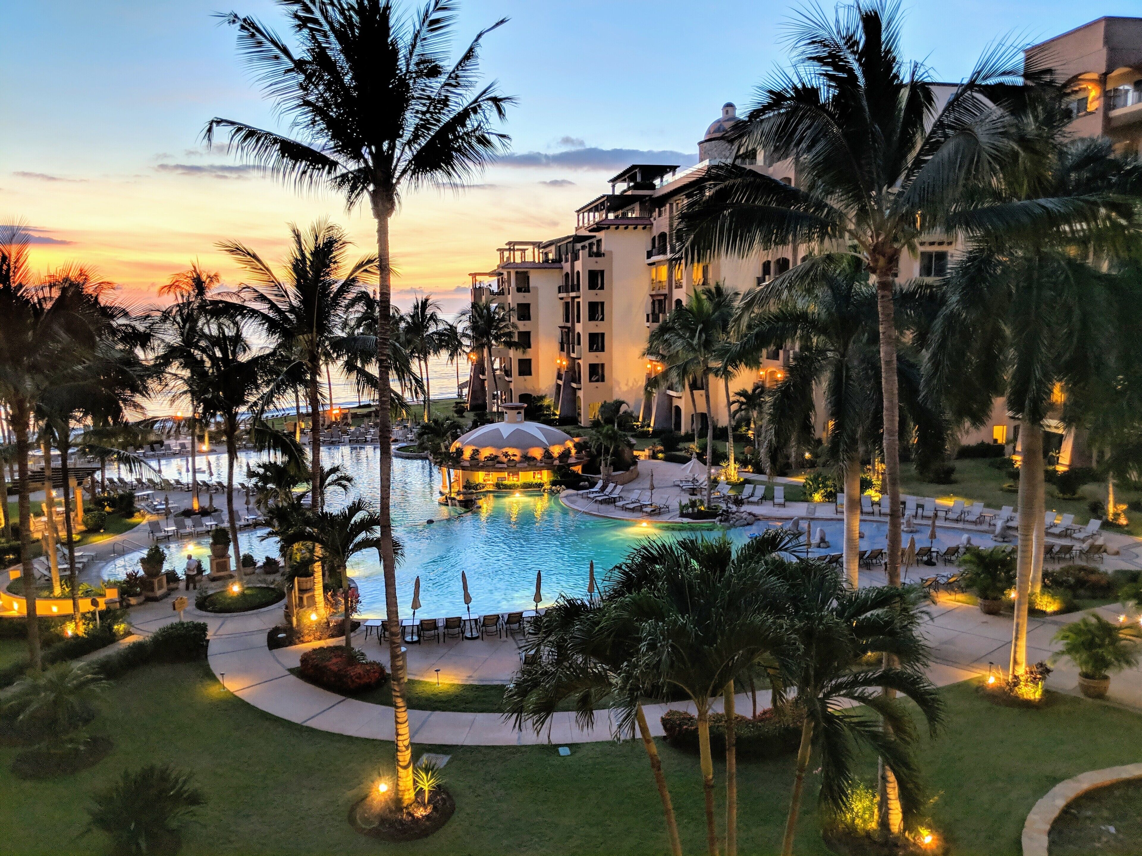 5 Star Villa La Estancia - Puerto Vallarta Ocean View Resort