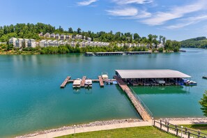 Marina - Norris Lakefront Condo at Deerfield Resort (LaFollette)