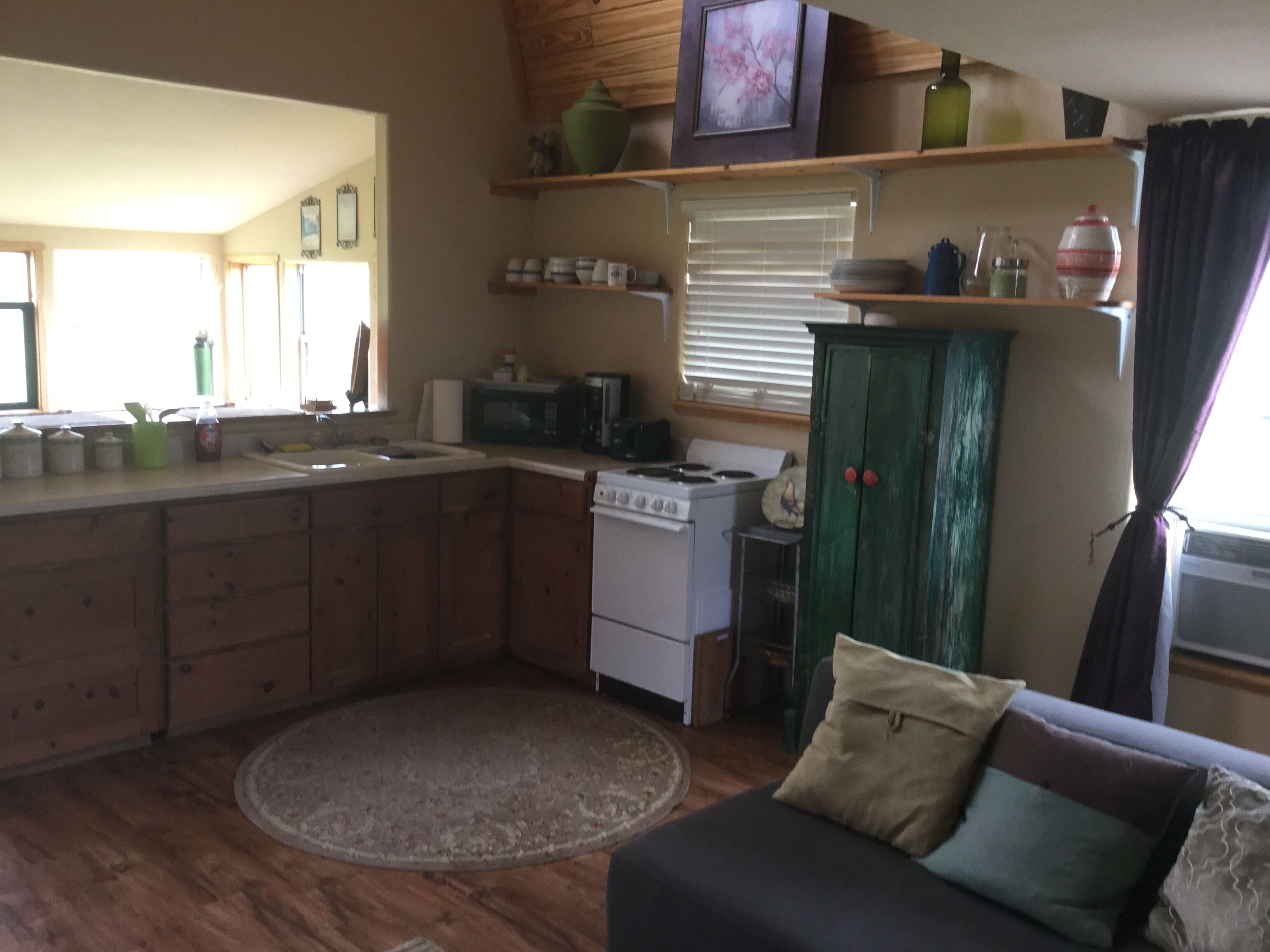 Beautiful and unique property on the San Marcos River. Great get away!  


