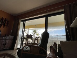 Smart TV - It's A Breeze To Enjoy Our Oceanview Condo, Just Flip Flop Inn. (Christiansted)