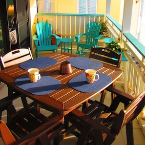 تناول الطعام بالخارج