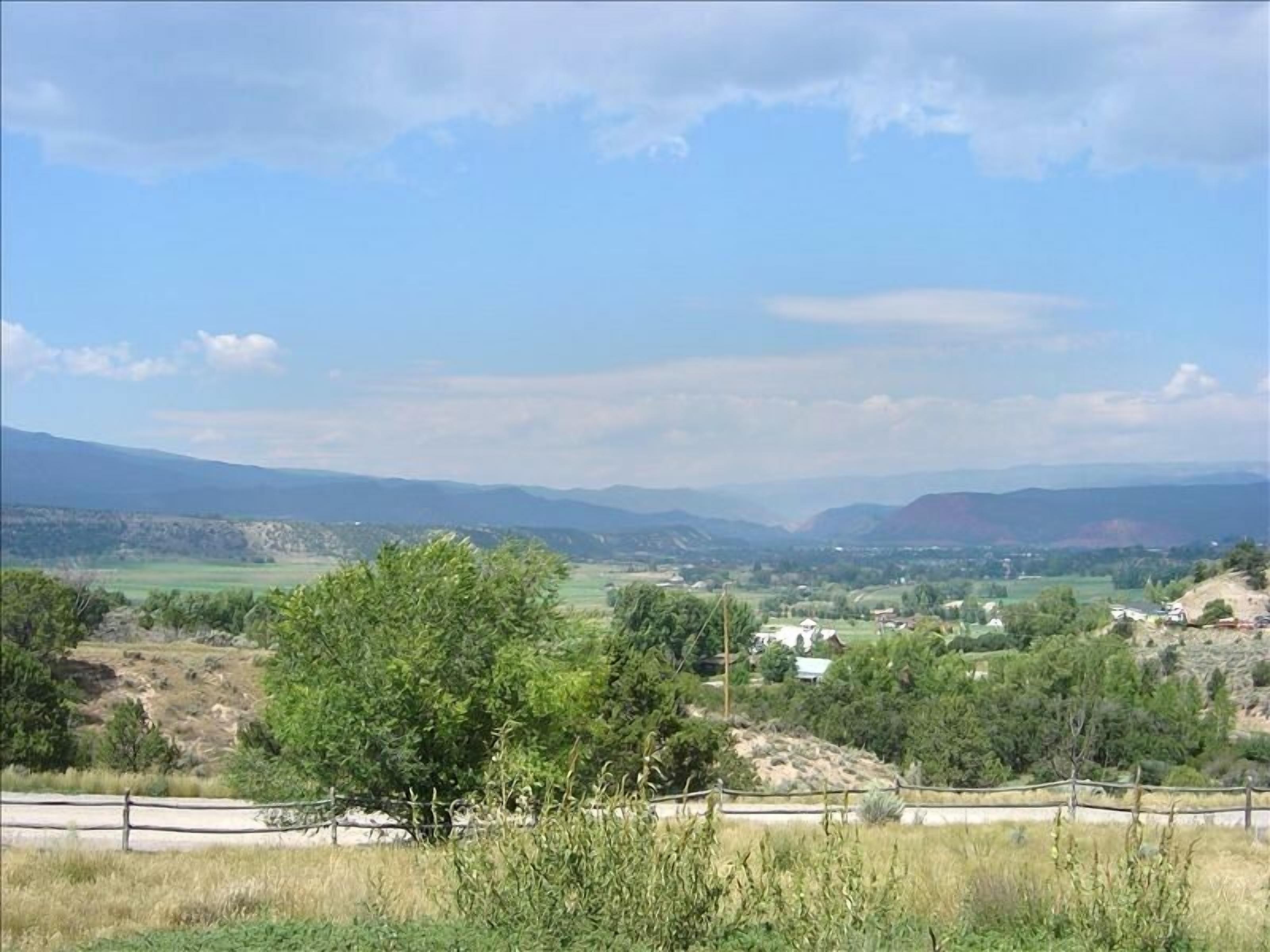 Cabin Overlooking the Roaring Fork Valley