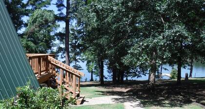 Waterfront Home with Pier Lake O' the Pines - Acorn Timbers