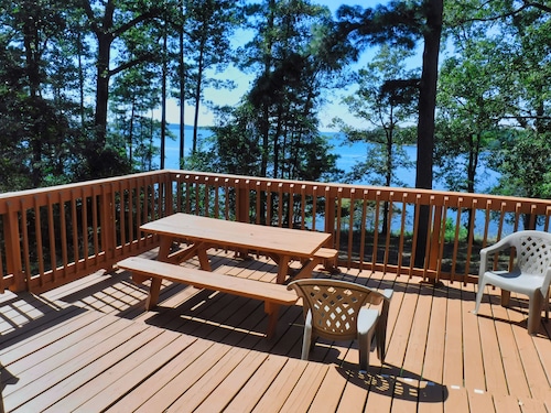 Waterfront Home with Pier Lake O' the Pines - Acorn Timbers