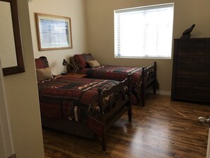 2 habitaciones, wifi y ropa de cama 