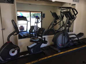 Fitness facility - Large Private Lanai with Ocean View (Kihei)