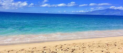 Camastros y toallas de playa